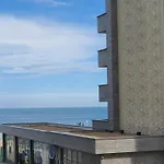 White Tower Va * Mamaia