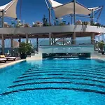 Apartment White Tower Va Mamaia