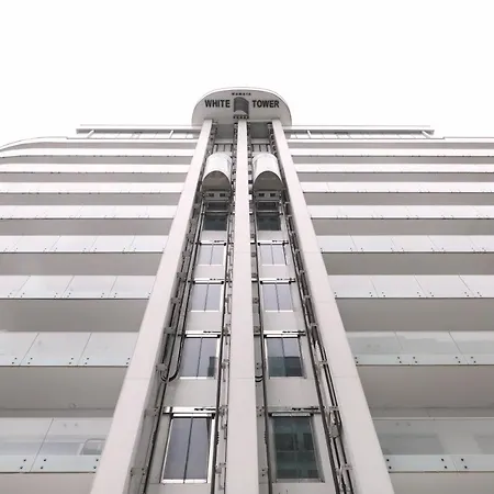 White Tower Va Mamaia