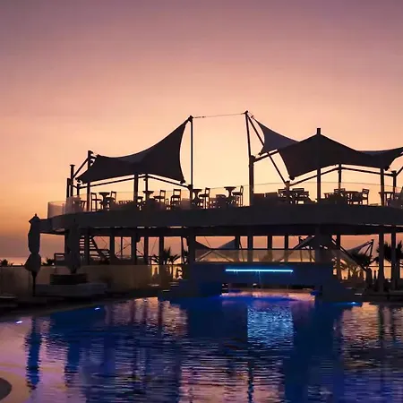 Apartamento White Tower Va