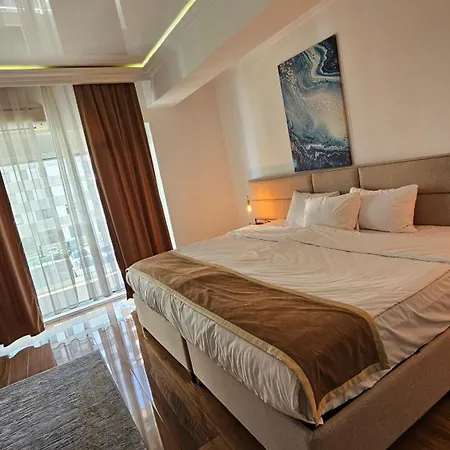 White Tower Va * Mamaia