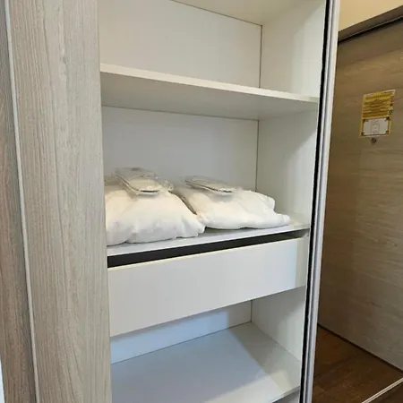 Apartman White Tower Va Mamaia