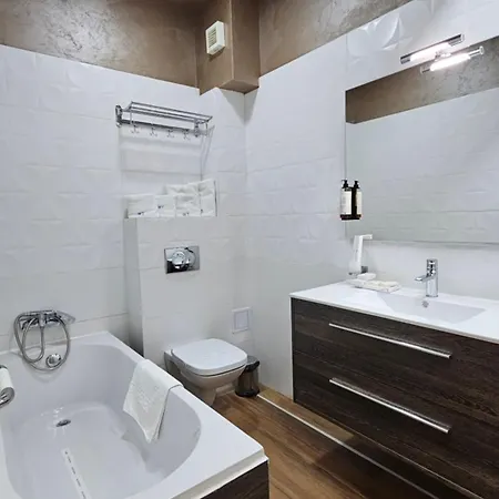Apartman White Tower Va *