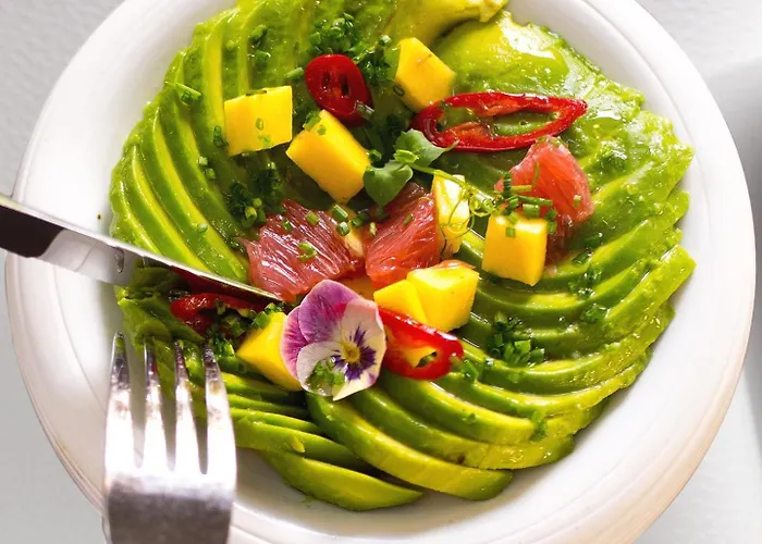 White Tower Va ママイア